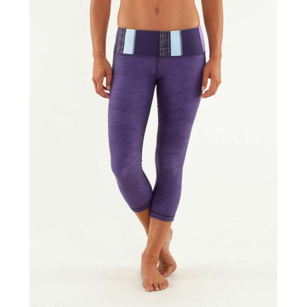 Lululemon Athletica Purple Wunder Under Quilt Crop size 8 - Picture 1 of 6